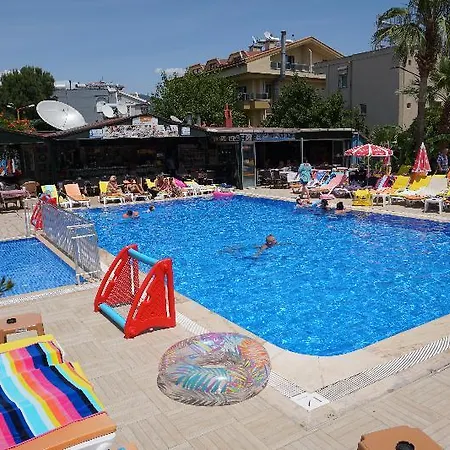 Sun Μαρμαρίς