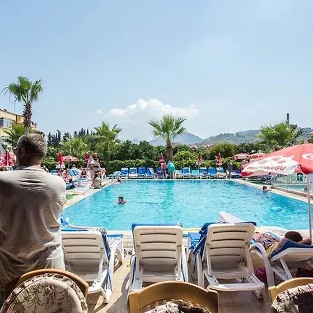 Sun 호텔 Armutalan